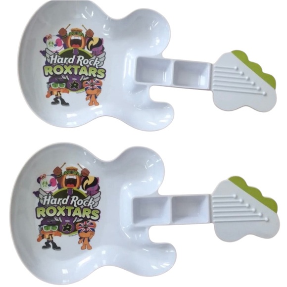 2 Hard Rock Cafe Roxtars Guitar Shaped Plastic Bento Snack TV Trays Fun All Ages - Picture 2 of 3